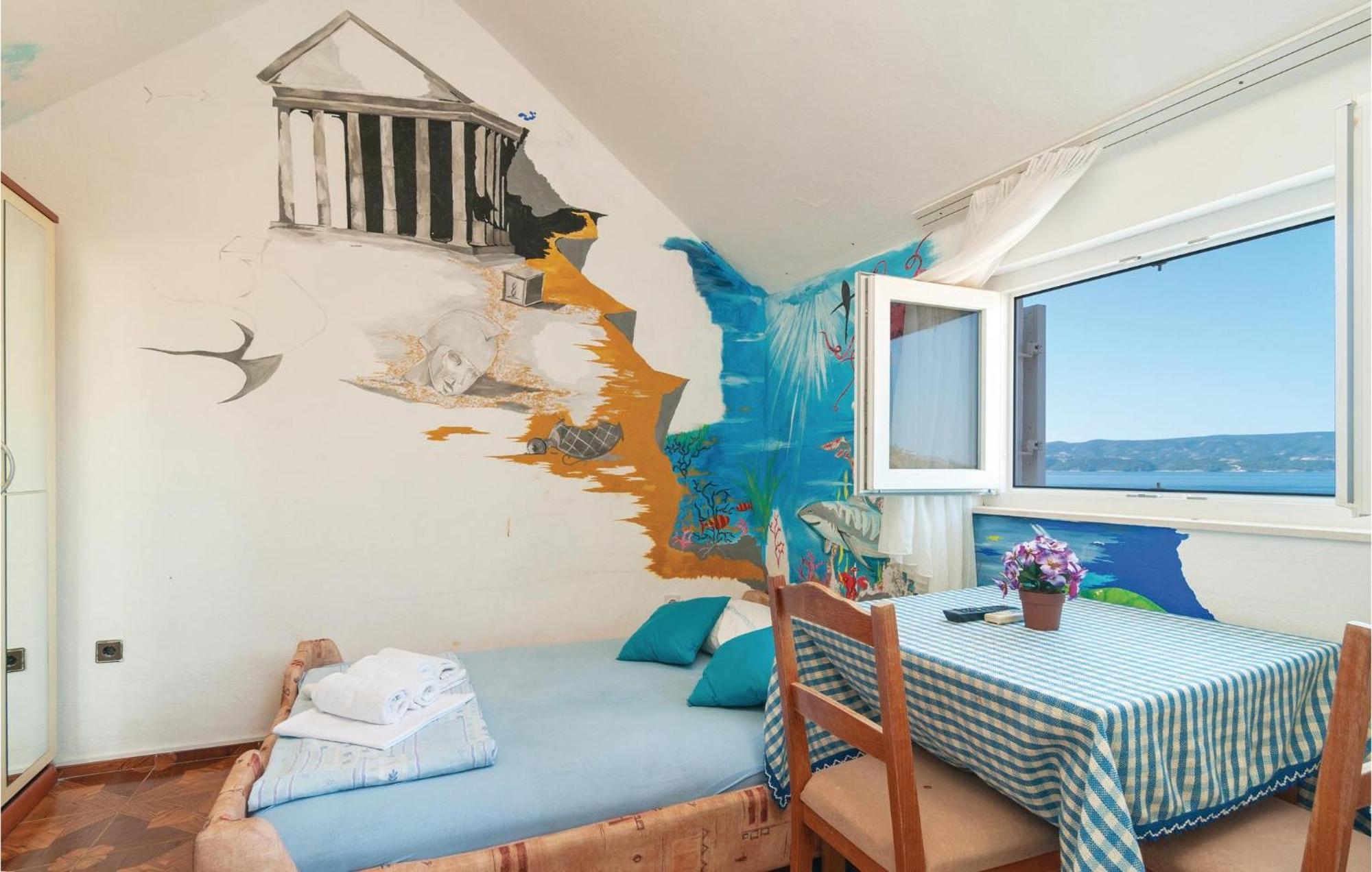 Gorgeous Apartment In Omis With House Sea View Eksteriør billede