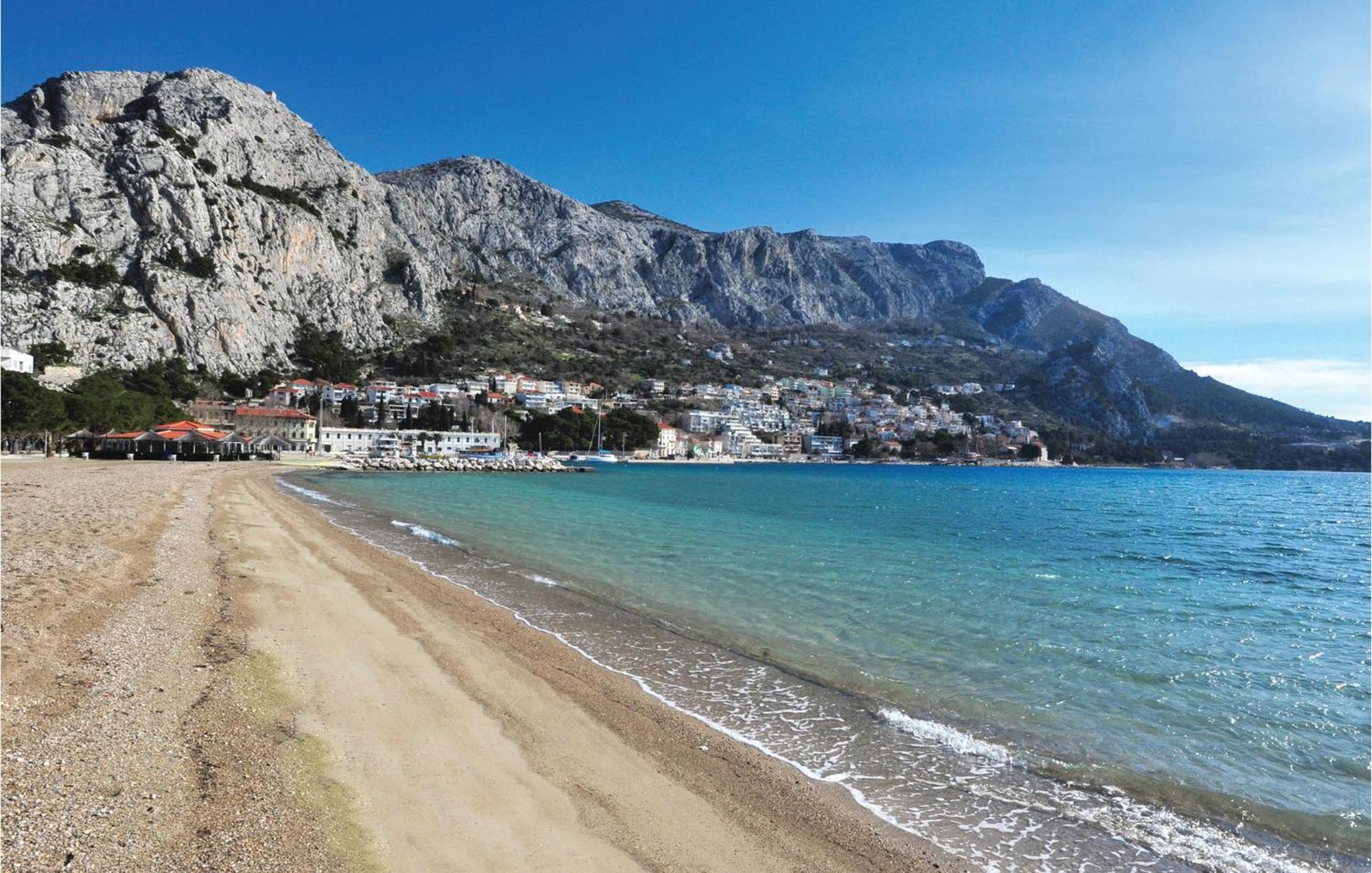 Gorgeous Apartment In Omis With House Sea View Eksteriør billede